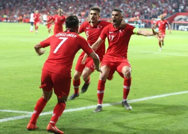 A Milli Takımımız, Fransa karşısında tarih yazdı!