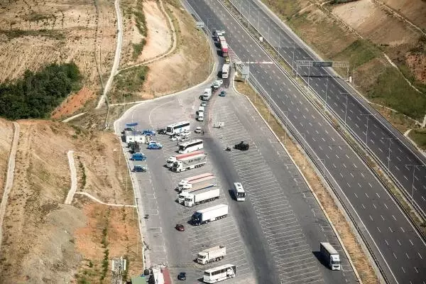 Jandarmadan İstanbul trafiğine havadan denetim