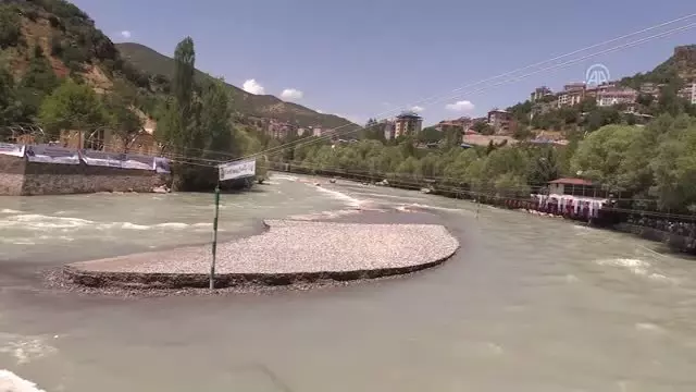 R4 Dünya Rafting Şampiyonası Tunceli’de başladı