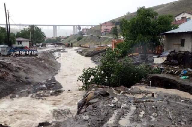 Ankara'da sele kapılan talihsiz kadın hayatını kaybetti