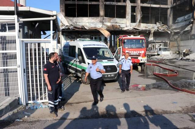 Dört kişinin öldüğü tekstil fabrikası yangınında gözaltına alınan fabrika sahibi tutuklandı