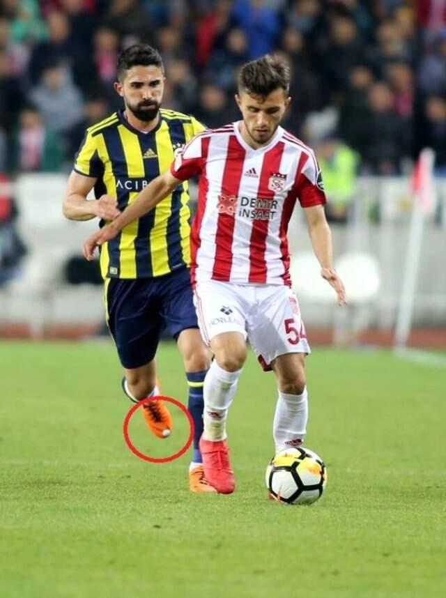 Grizemann, Mbappe ve Pogba'nın maç öncesi Hasan Ali'nin kramponuyla dalga geçtikleri ortaya çıktı