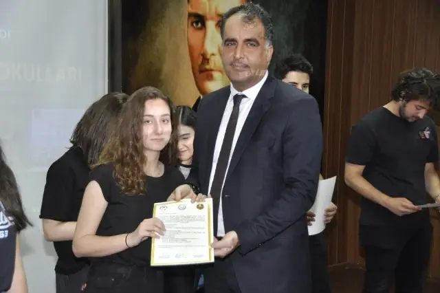 Dünyanın en iyi okul projesi dört yaşında Dünyanın en iyi okul projesi dört yaşında