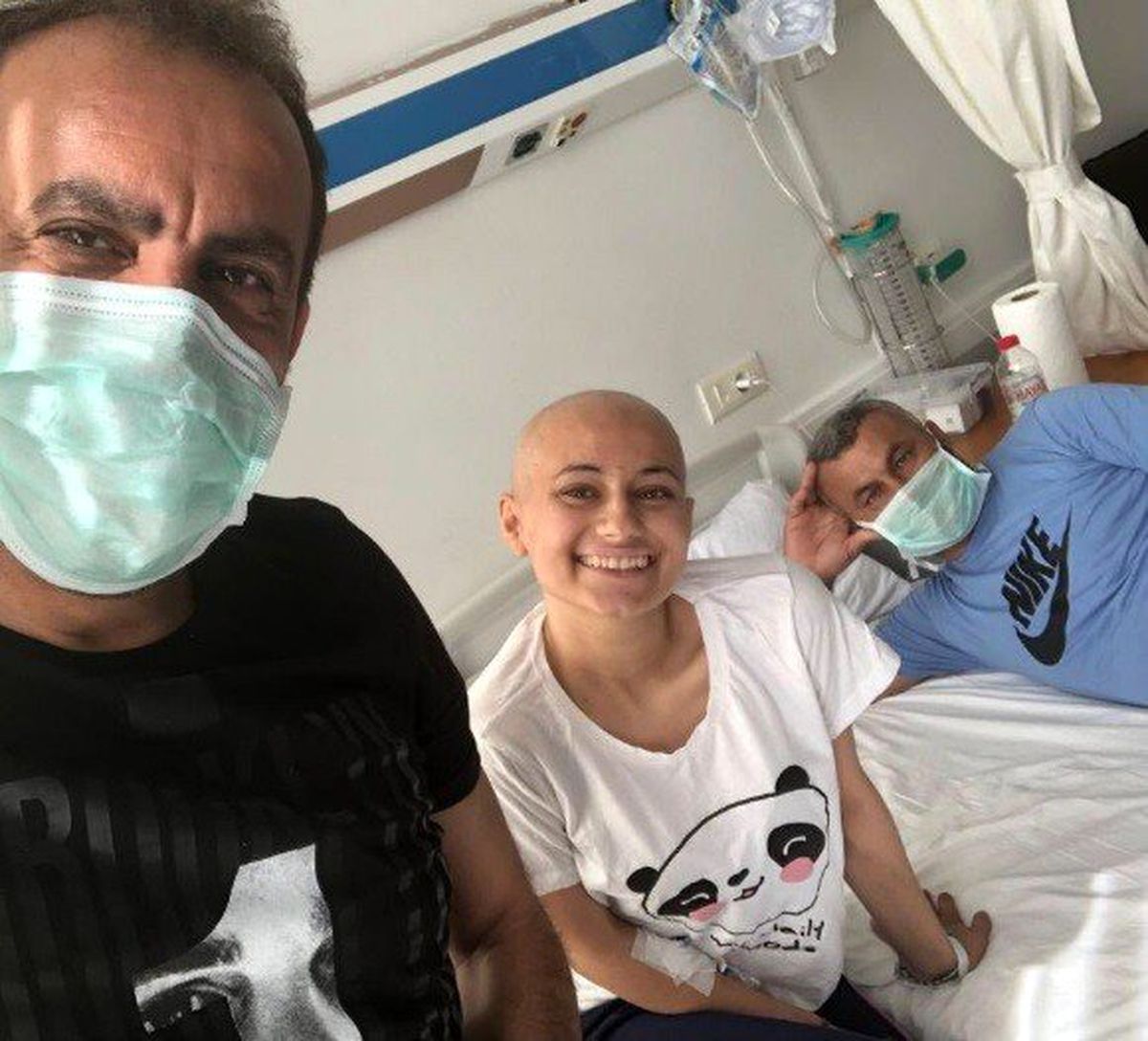 Haluk Levent'ten lösemi hastası baba kıza ziyaret