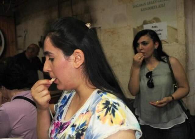 Nevşehir'de turistlerin gözdesi kabak çekirdeği oldu