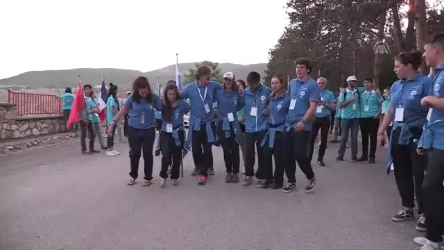 R4 Dünya Rafting Şampiyonası resmen başladı R4 Dünya Rafting Şampiyonası resmen başladı