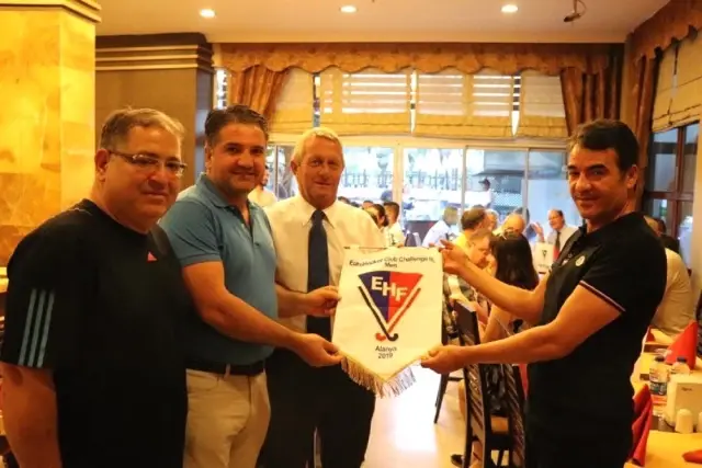 Türkiye'de Gaziantep Polisgücü gururu yaşanıyor Türkiye'de Gaziantep Polisgücü gururu yaşanıyor
