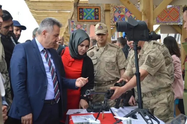 Ağrılılar öğrenme şenliğinde eğlendi Ağrılılar öğrenme şenliğinde eğlendi