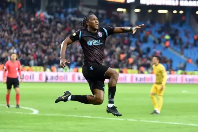 Denizlispor Rodallega ile temasta