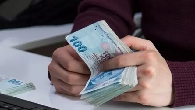 Ev kadınlarına devletten iş desteği! 15 bin lira faizsiz kredi veriliyor