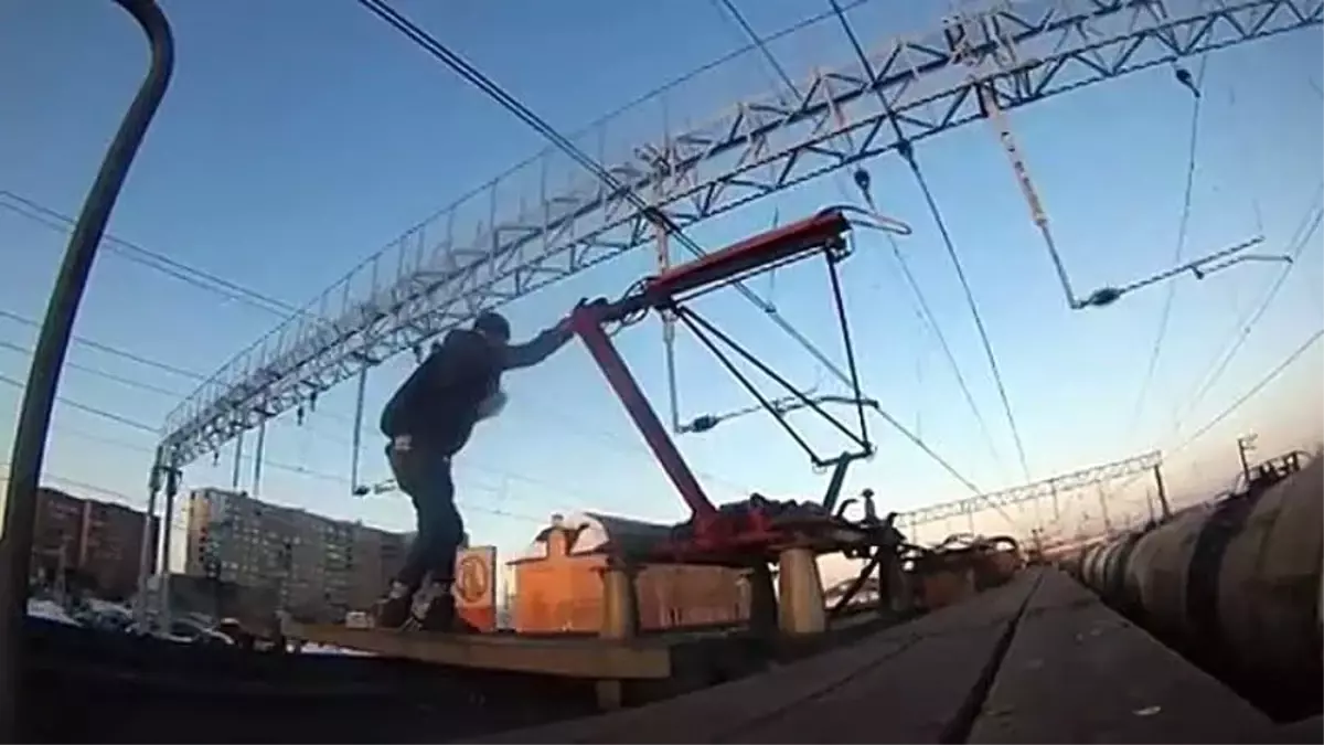 Sosyal medya fenomeninin son pozu ölümüne neden oldu