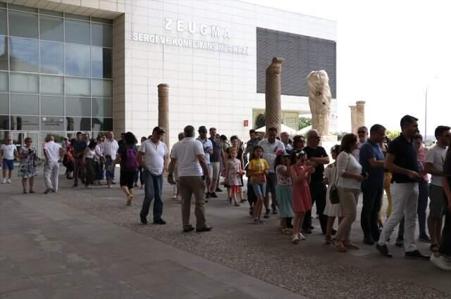Dünyaca ünlü Zeugma Mozaik Müzesini bayramda 22 bin kişi ziyaret etti