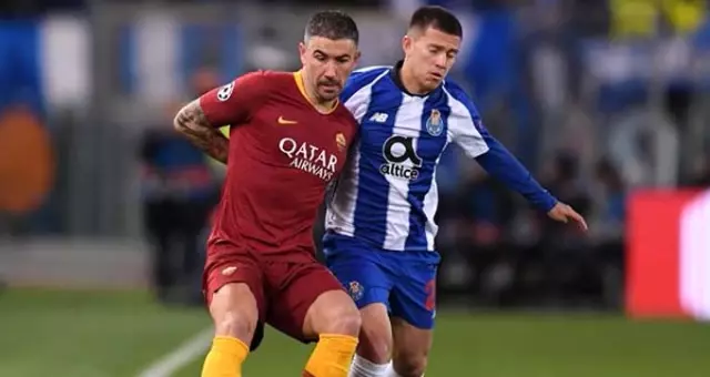 Fenerbahçe, Kolarov'a 2,8 milyon euro teklif etti! Fenerbahçe, Kolarov'a 2,8 milyon euro teklif etti!