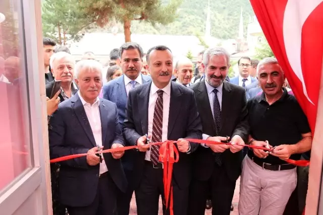Gümüşhane'de kursiyerlerin bir yıllık emekleri görücüye çıktı Gümüşhane'de kursiyerlerin bir yıllık emekleri görücüye çıktı