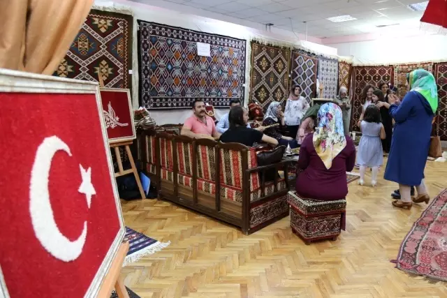Gümüşhane'de kursiyerlerin bir yıllık emekleri görücüye çıktı Gümüşhane'de kursiyerlerin bir yıllık emekleri görücüye çıktı