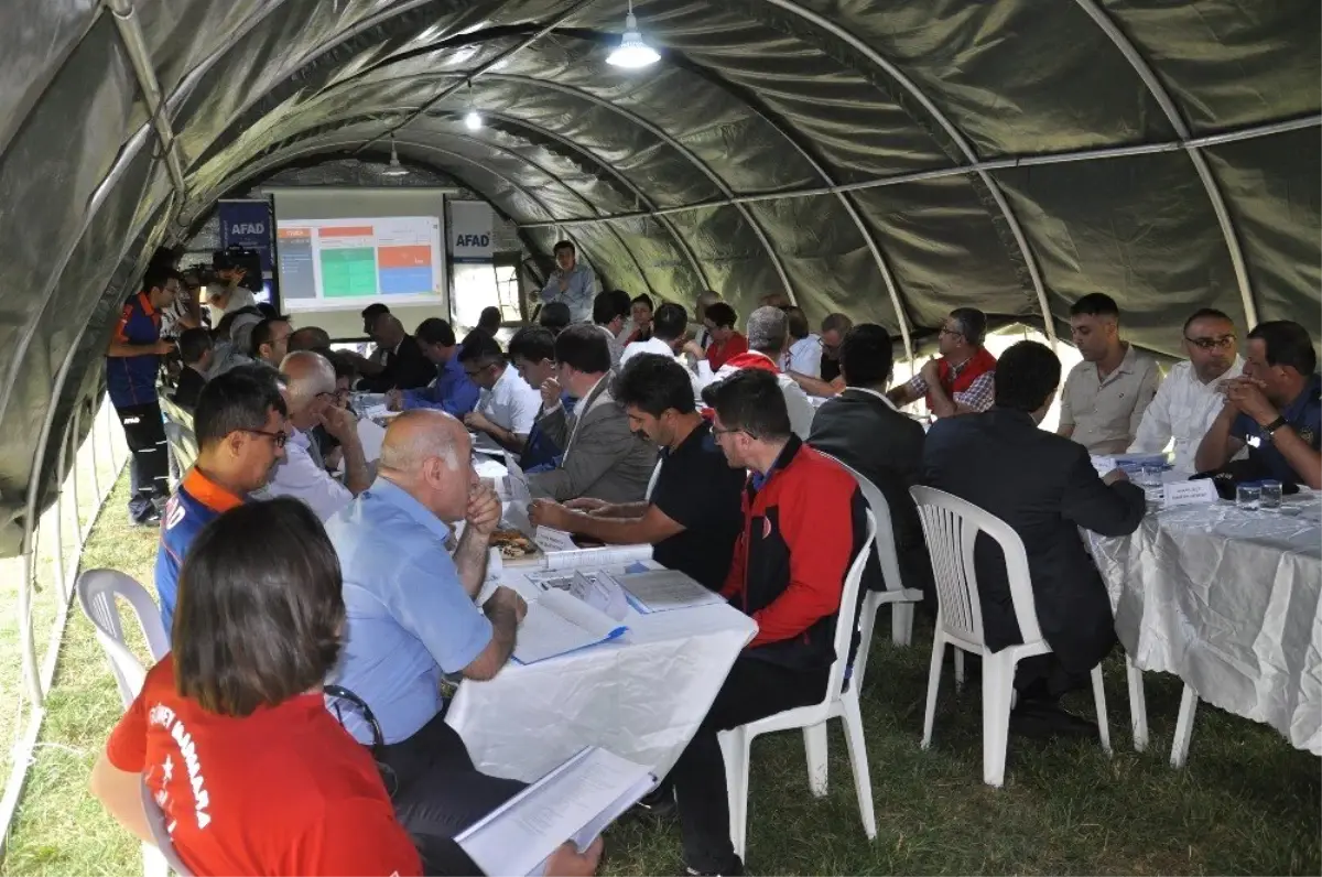 İnegöl'de deprem tatbikatı