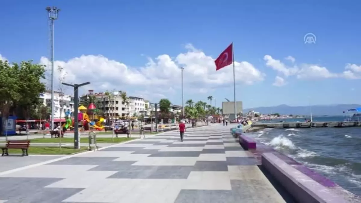 Kuzey Ege'ye bayram ilgisi turizmciye 'can suyu' oldu (1) - BALIKESİR