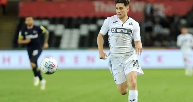 Manchester United, Daniel James'i kadrosuna kattı Manchester United, Daniel James'i kadrosuna kattı