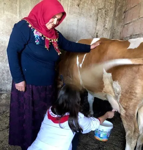 Öğrencilerin ürettiği ürünlerin geliri, heyelan bölgesine gidecek