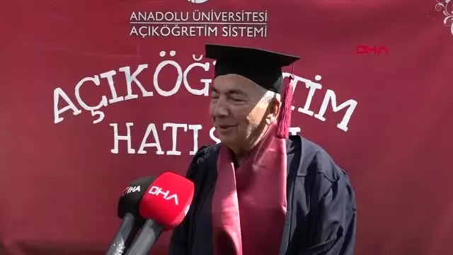 ESKİŞEHİR 70 yaşında 2'nci üniversiteyi bitirdi