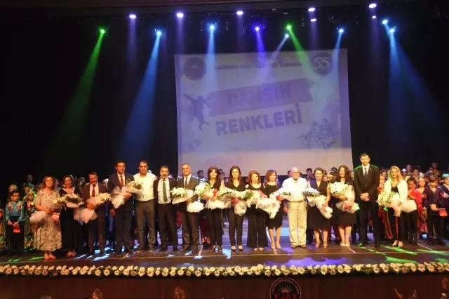 GKV'liler Anadolu'yu dansın renkleriyle sahneye taşıdı GKV'liler Anadolu'yu dansın renkleriyle sahneye taşıdı