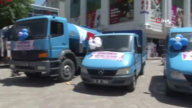 İETT VE İSKİ'den Çatalca Belediyesi'ne araç yardımı İETT VE İSKİ'den Çatalca Belediyesi'ne araç yardımı