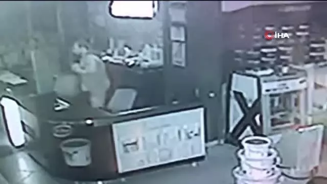 İş yerinden para çalan hırsız tutuklandı İş yerinden para çalan hırsız tutuklandı