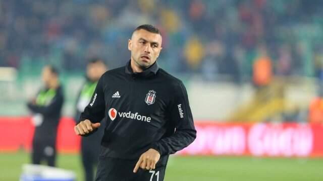 Lecce ile anlaştığı iddia edilen Burak Yılmaz'ın teklifi reddettiği ortaya çıktı