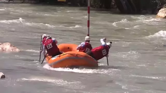 R4 Dünya Rafting Şampiyonası sona erdi - TUNCELİ R4 Dünya Rafting Şampiyonası sona erdi - TUNCELİ