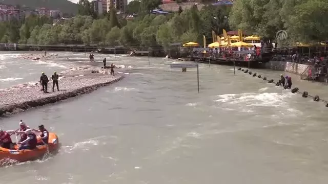 R4 Dünya Rafting Şampiyonası sona erdi - TUNCELİ R4 Dünya Rafting Şampiyonası sona erdi - TUNCELİ