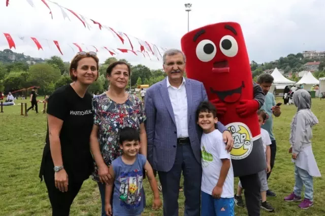 Tarihi Küçüksu Çayırı'nda eğlence dolu 'Çevre Festivali'
