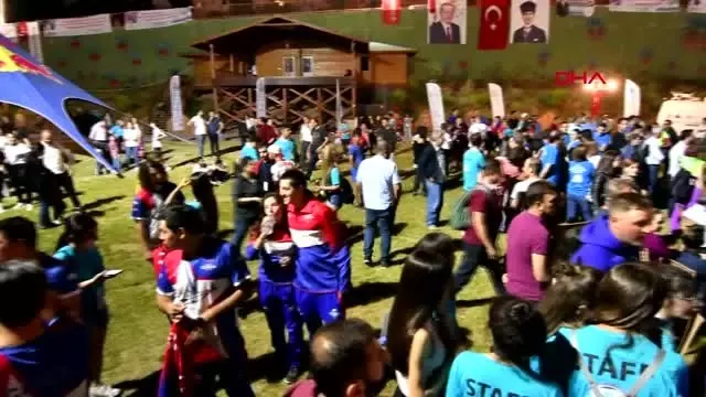 TUNCELİ Dünya Rafting Şampiyonası sona erdi TUNCELİ Dünya Rafting Şampiyonası sona erdi