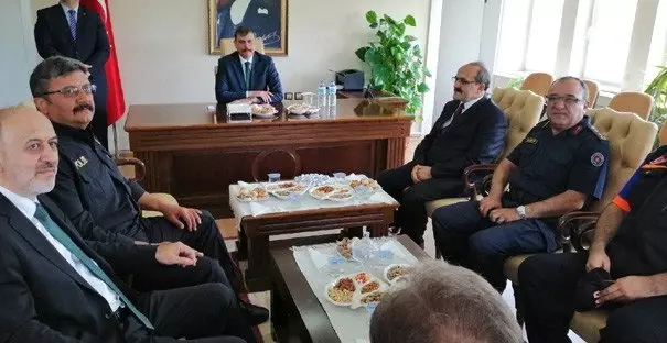Vali Çiftçi Kargı'da incelemelerde bulundu Vali Çiftçi Kargı'da incelemelerde bulundu
