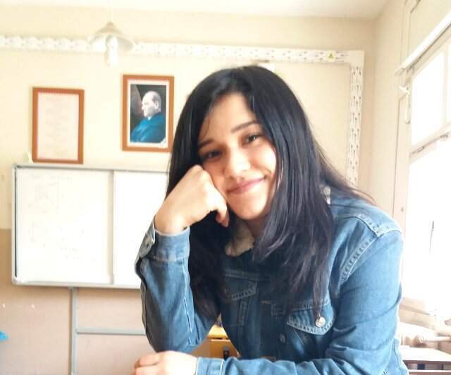 Yüzüne kezzap dökülen Berfin'in ameliyat süreci başladı