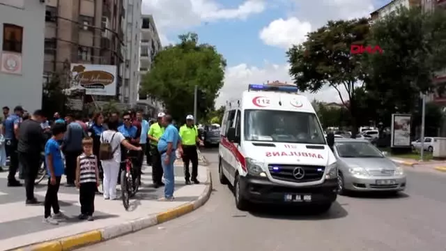 AKSARAY Karne almaya elektrikli bisikletiyle giden liseliye otomobil çarptı AKSARAY Karne almaya elektrikli bisikletiyle giden liseliye otomobil çarptı