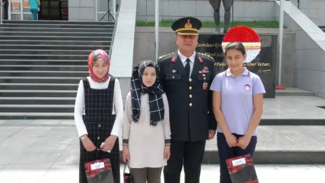 Bartın'da Jandarma teşkilatının 180'inci kuruluş yılı kutlandı Bartın'da Jandarma teşkilatının 180'inci kuruluş yılı kutlandı