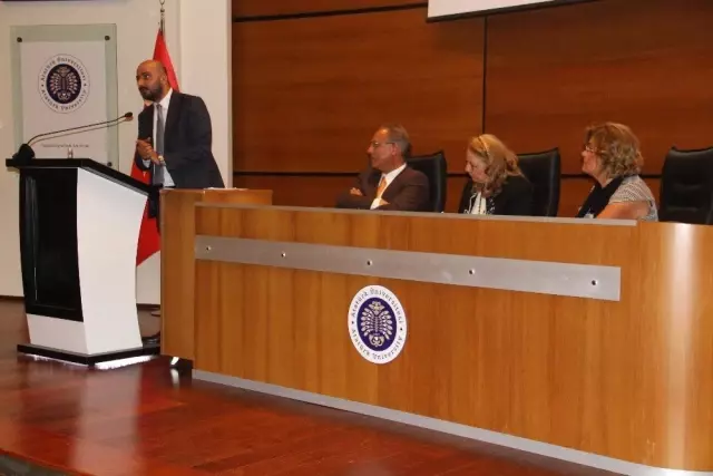 Bir Vali'de Mobbing'e maruz kalabilir Bir Vali'de Mobbing'e maruz kalabilir