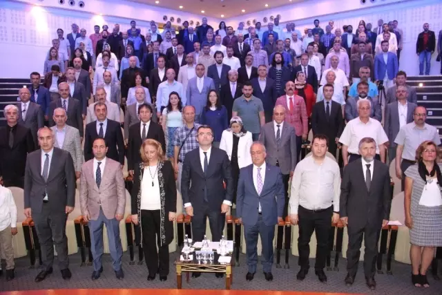 Bir Vali'de Mobbing'e maruz kalabilir Bir Vali'de Mobbing'e maruz kalabilir