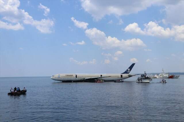 Dev yolcu uçağı Saros'da batırıldı