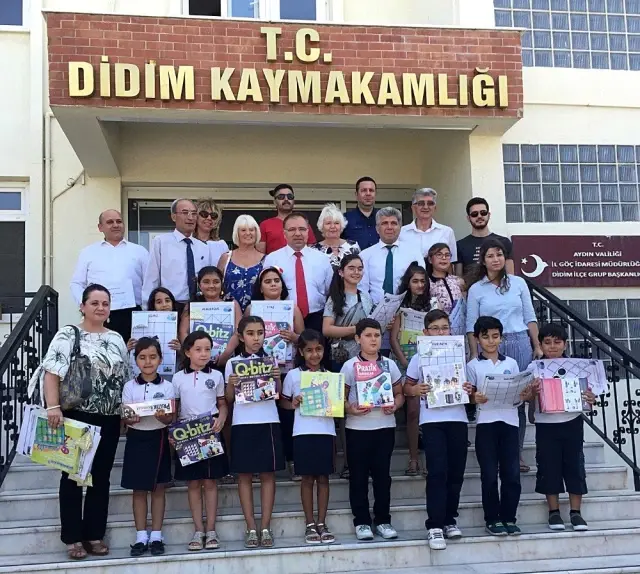 Didim'de 'Kucaklaşma Zamanı' projesinde ödül töreni düzenlendi Didim'de 'Kucaklaşma Zamanı' projesinde ödül töreni düzenlendi