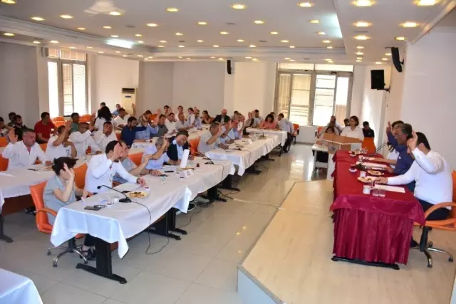 Göztepe'ye arsa tahsis edilecekti, önergeyle iptal edildi
