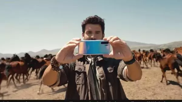 Hürmetçi Sazlığı, reklam mekanı oldu Hürmetçi Sazlığı, reklam mekanı oldu