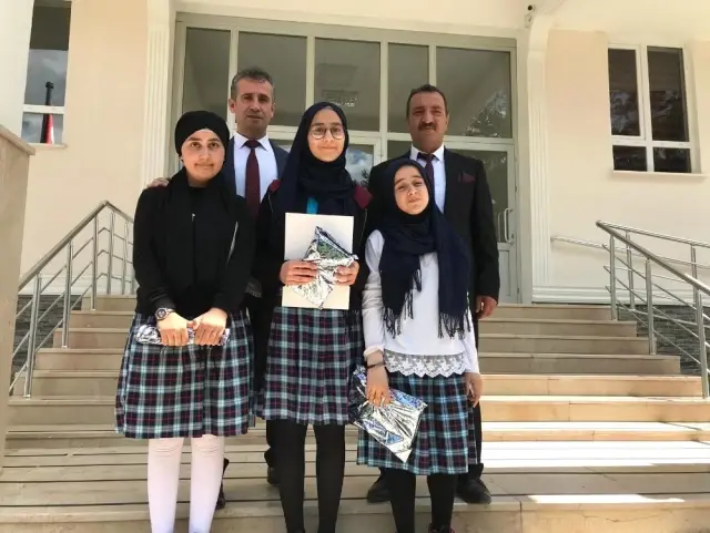İmam Hatip Okulu'ndan tablet hediyeli tatil İmam Hatip Okulu'ndan tablet hediyeli tatil