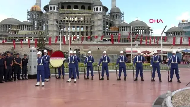 İSTANBUL- TAKSİM'DE JANDARMA'NIN 180'İNCİ YIL KUTLAMASI İSTANBUL- TAKSİM'DE JANDARMA'NIN 180'İNCİ YIL KUTLAMASI