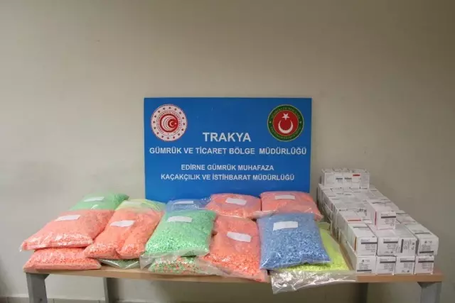 Kapıkule'de yaklaşık 500 bin adet ecstasy ele geçirildi
