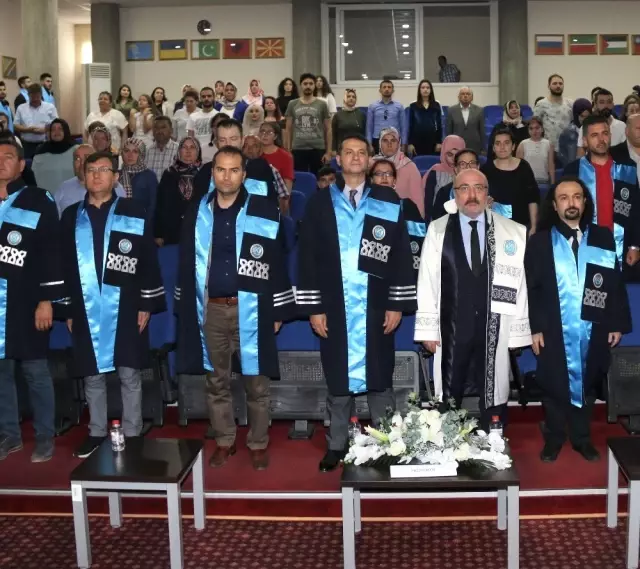 KAYÜ Sosyal Bilimler Meslek Yüksekokulu'ndan 20 Öğrenci Mezun Oldu KAYÜ Sosyal Bilimler Meslek Yüksekokulu'ndan 20 Öğrenci Mezun Oldu