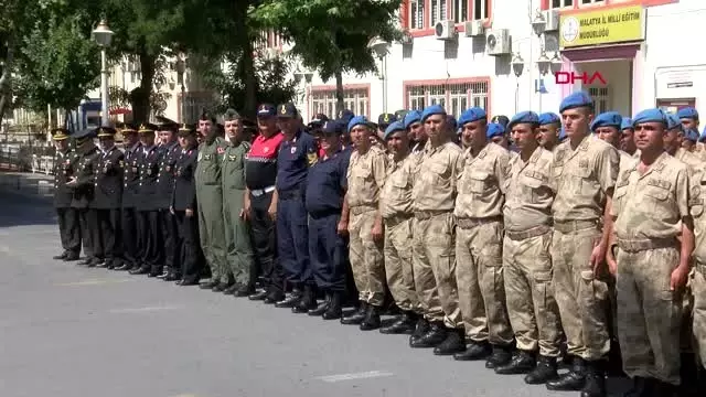 MALATYA Jandarmanın 180'inci kuruluş yıl dönümü Malatya'da kutlandı MALATYA Jandarmanın 180'inci kuruluş yıl dönümü Malatya'da kutlandı