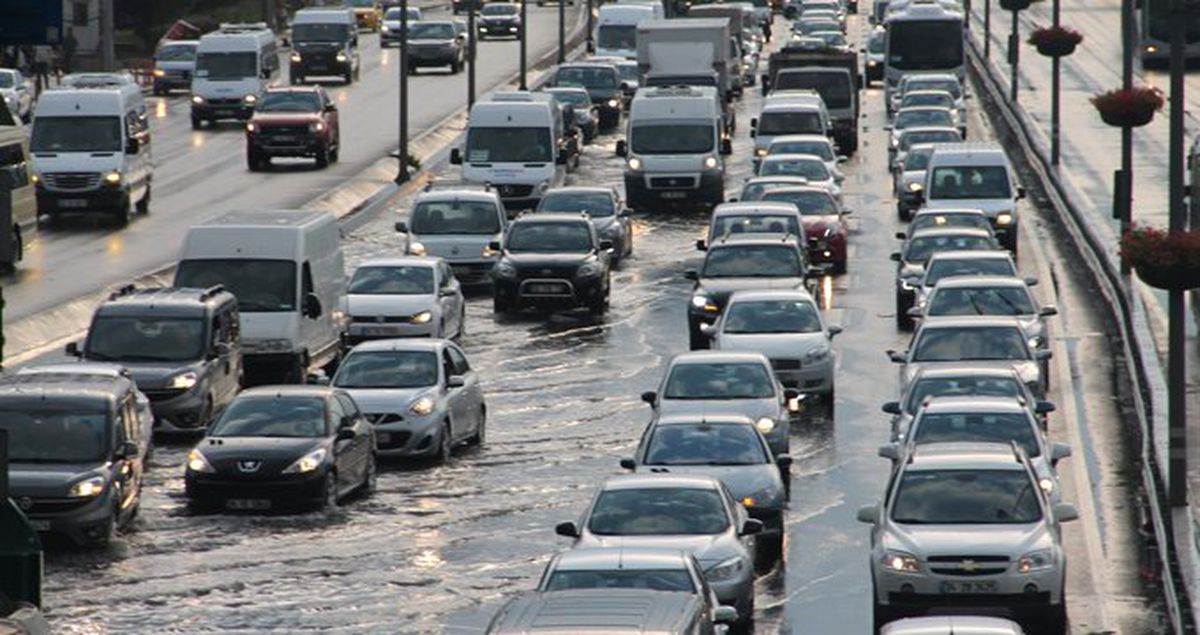 Meteoroloji vatandaşlara sel uyarısı! Çok kuvvetli olacak