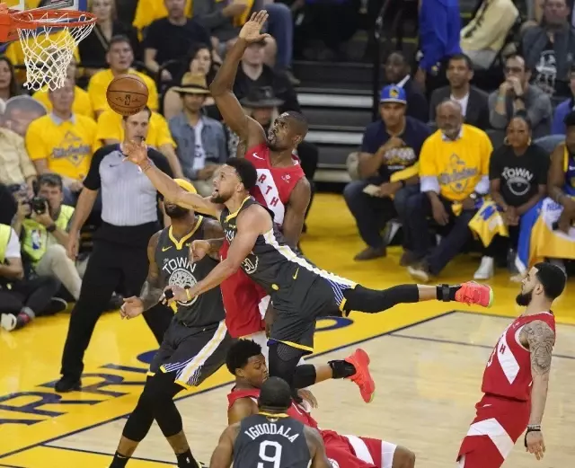 NBA'de şampiyon Toronto Raptors NBA'de şampiyon Toronto Raptors
