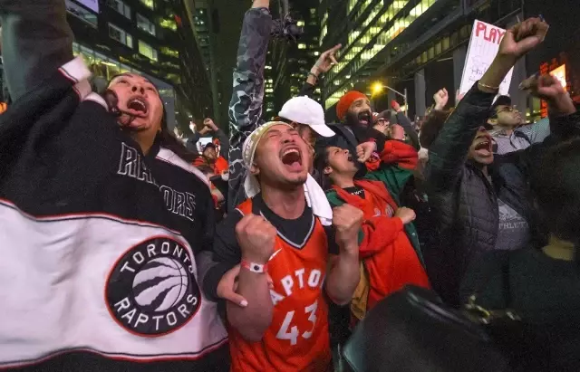 NBA'de şampiyon Toronto Raptors NBA'de şampiyon Toronto Raptors